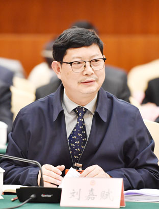4646-B23-7刘嘉赋.jpg