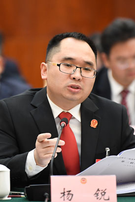 7杨锐.jpg