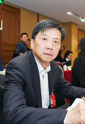 4876-1--王飚-贵州日报天眼新.jpg
