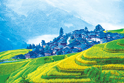 孙明坤-《山村》-摄影.jpg